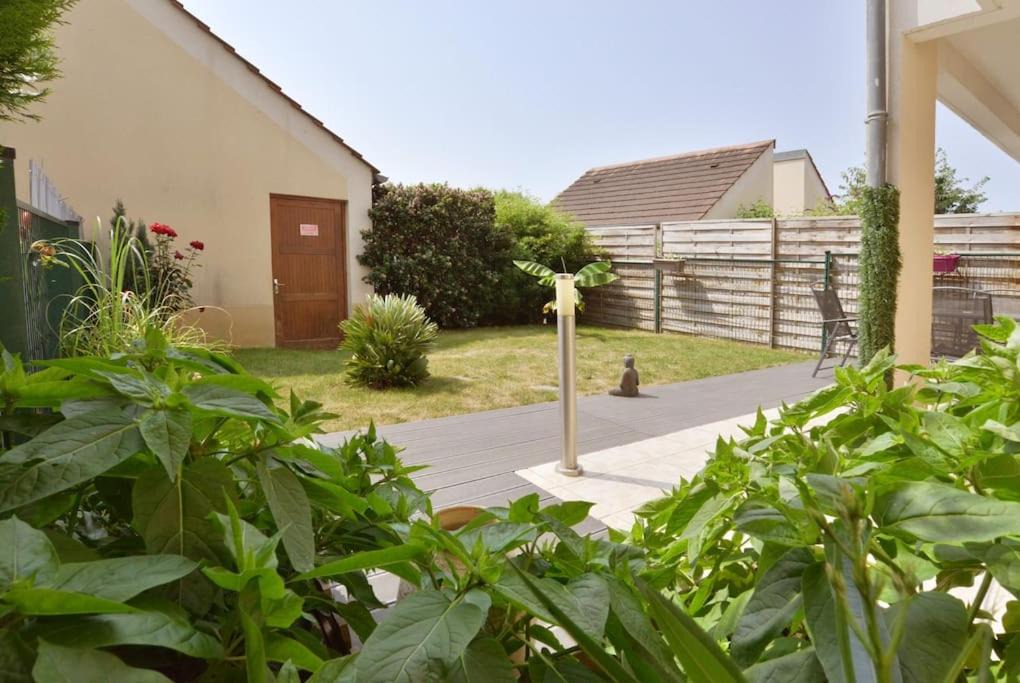 Photo of Buildings in Bailly-Romainvilliers