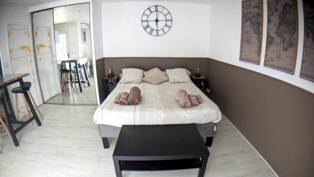 Photo of Bedroom in Les Perroquets