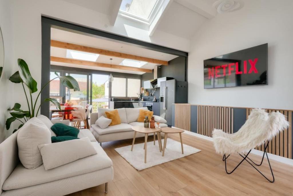 Photo of Livingroom in Saint-Denis