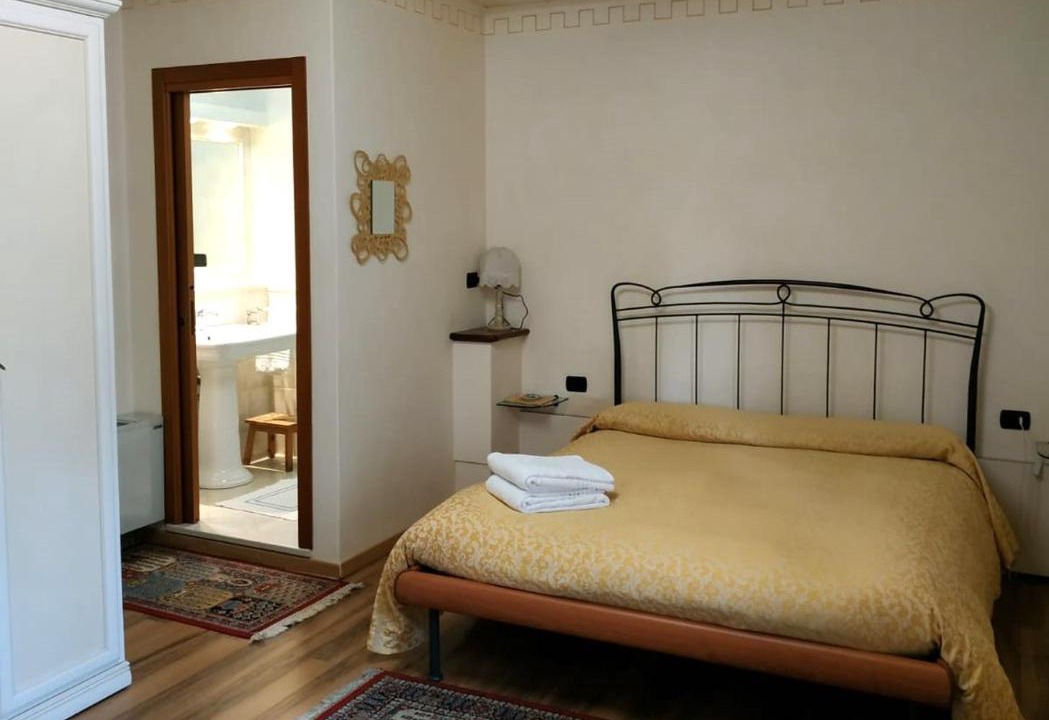 Photo of Bedroom in Miane