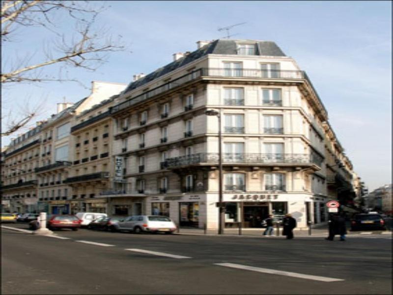Photo of Buildings in Quartier de Rochechouart