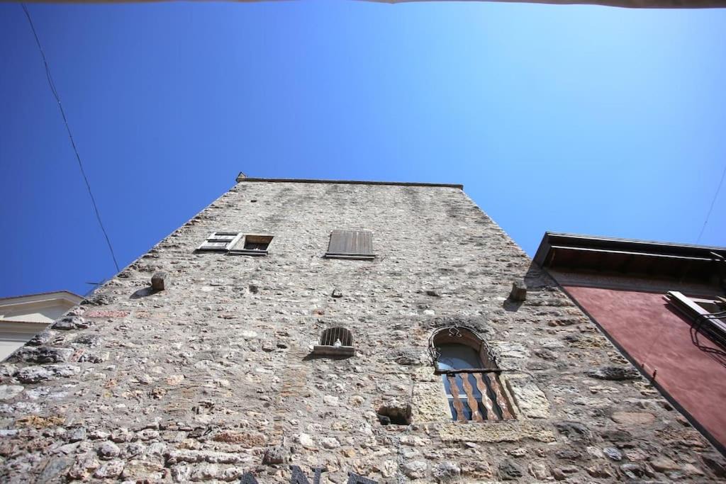 Photo of Buildings in Torri del Benaco