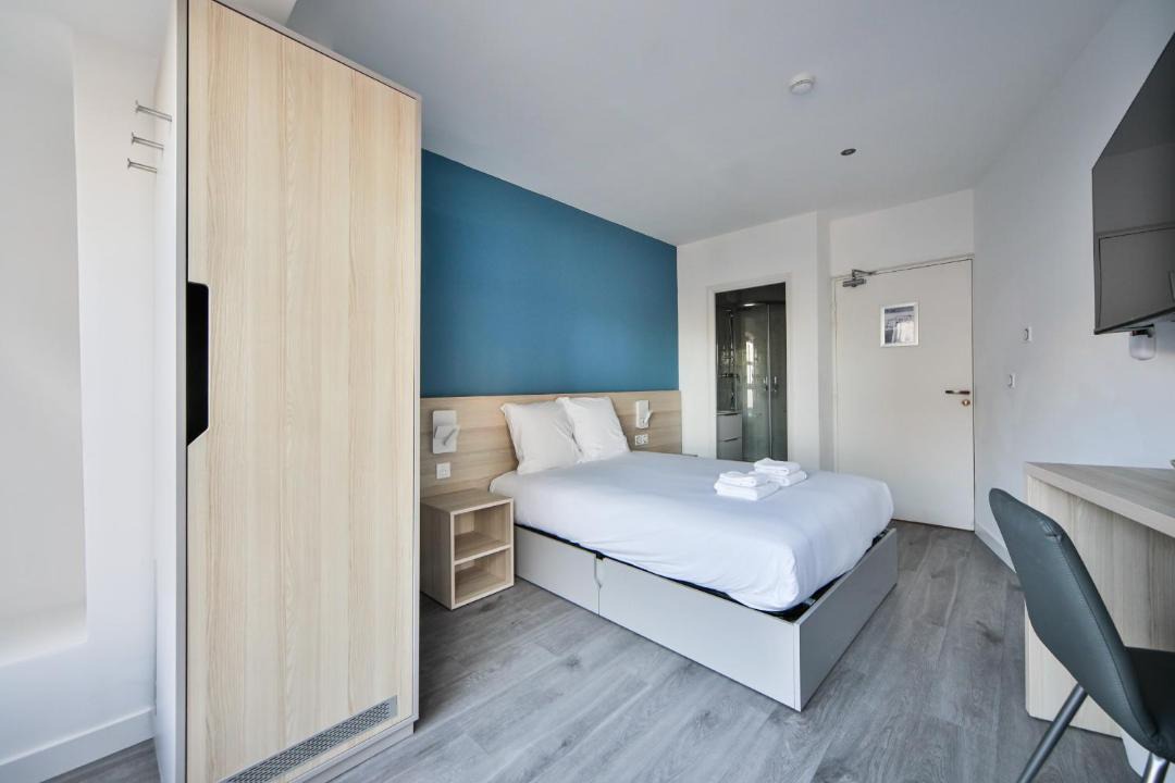 Photo of Bedroom in Charenton-le-Pont