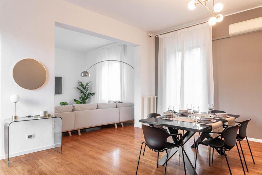 Photo of Livingroom in Historic Centre