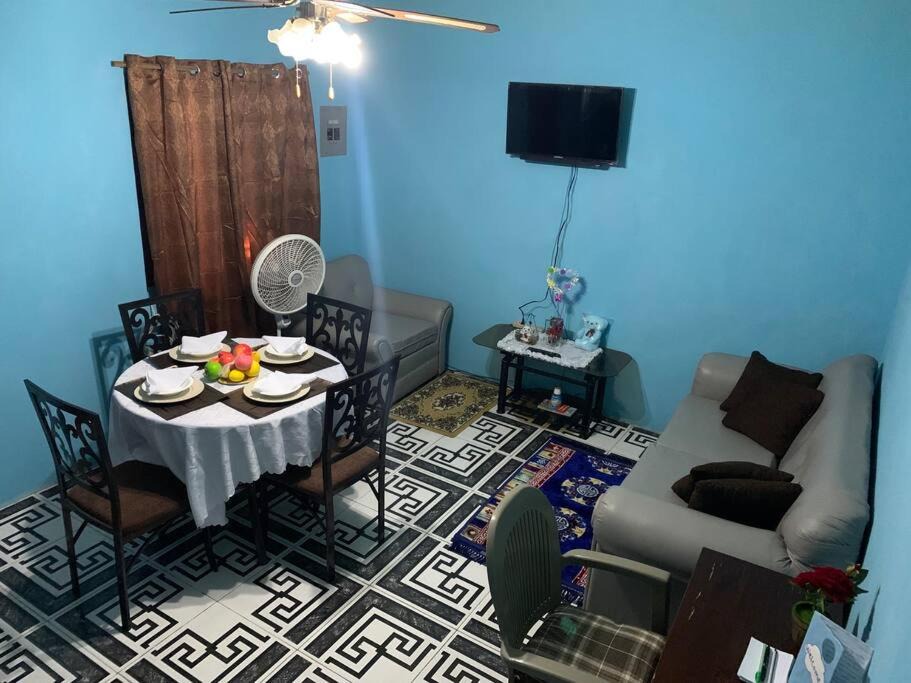 Photo of Livingroom in Kingston