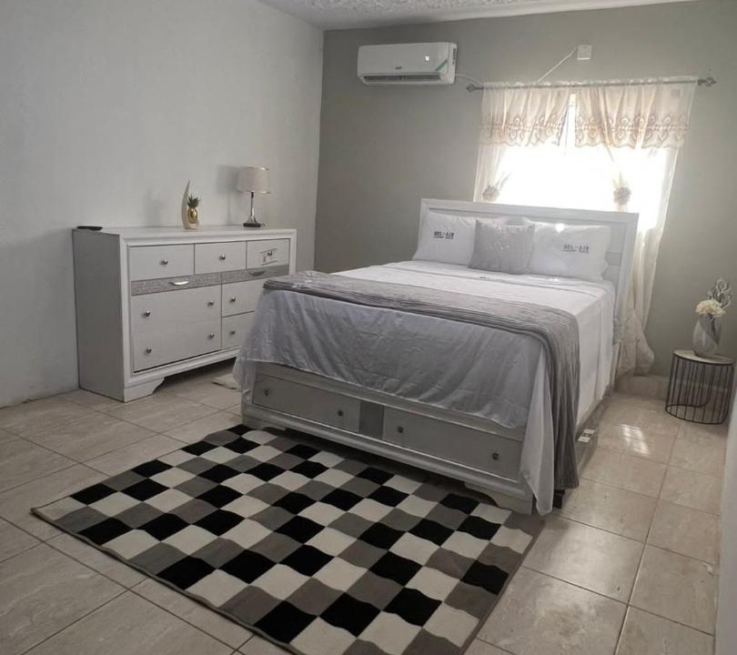 Photo of Bedroom in Hellshire