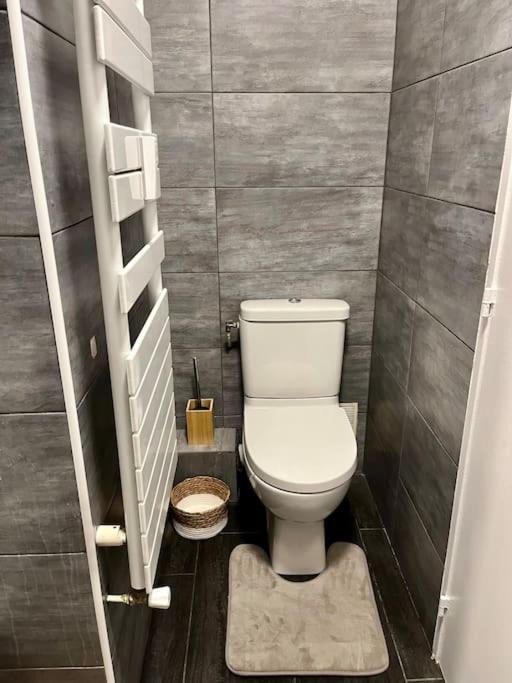 Photo of Bathroom in Alfortville