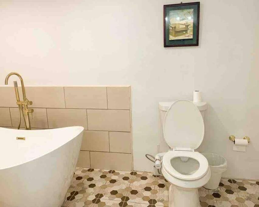 Photo of Bathroom in Bahamia West