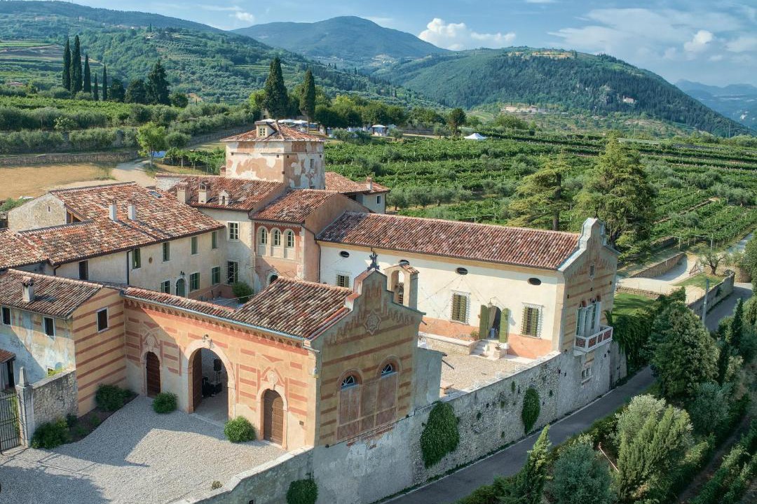 Photo of Buildings in Gargagnago di Valpolicella