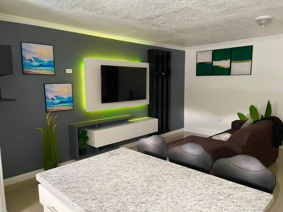 Photo of Bedroom in Molynes Gardens