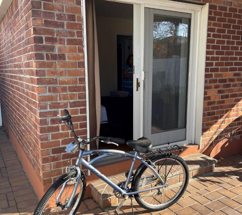 Photo of Livingroom in Mill Basin