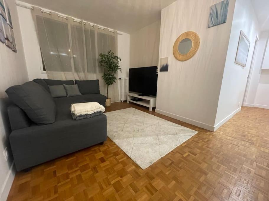 Photo of Livingroom in Petit-Ivry