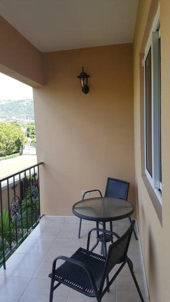 Photo of Patio Balcony in Greater Portmore