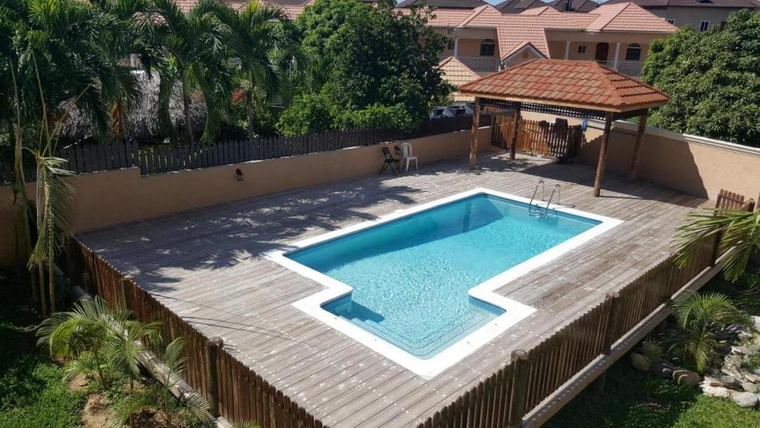 Photo of Outdoor in Greater Portmore