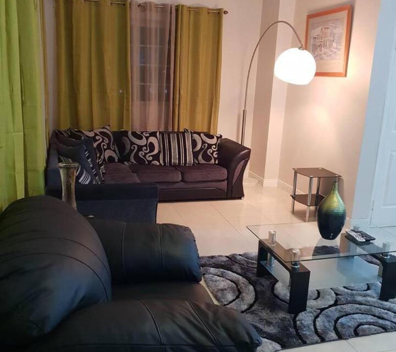 Photo of Livingroom in Eden Gardens