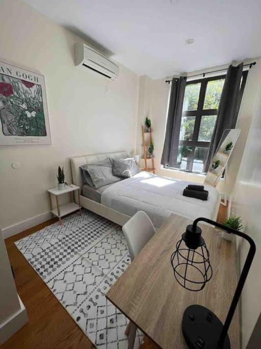 Photo of Livingroom in Williamsburg