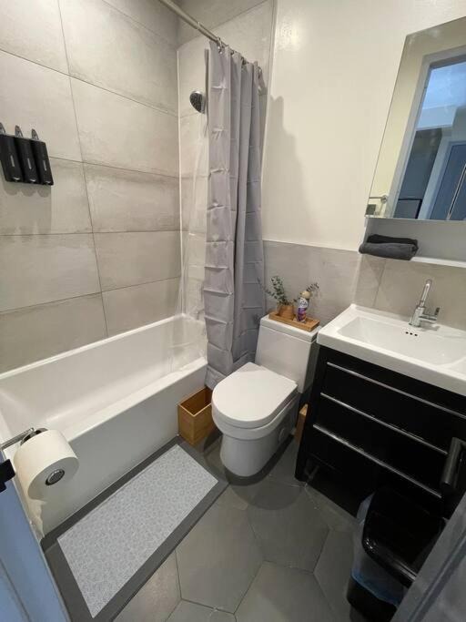 Photo of Bathroom in Williamsburg
