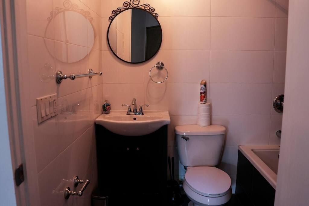 Photo of Bathroom in Bushwick
