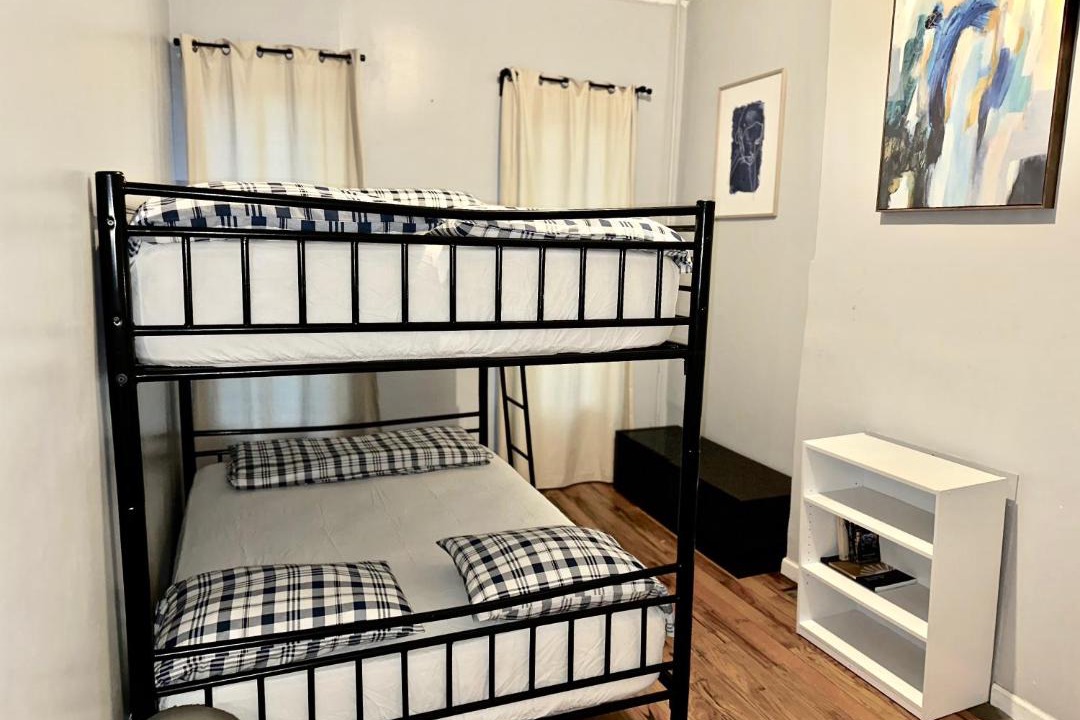 Photo of Bedroom in Ocean Hill