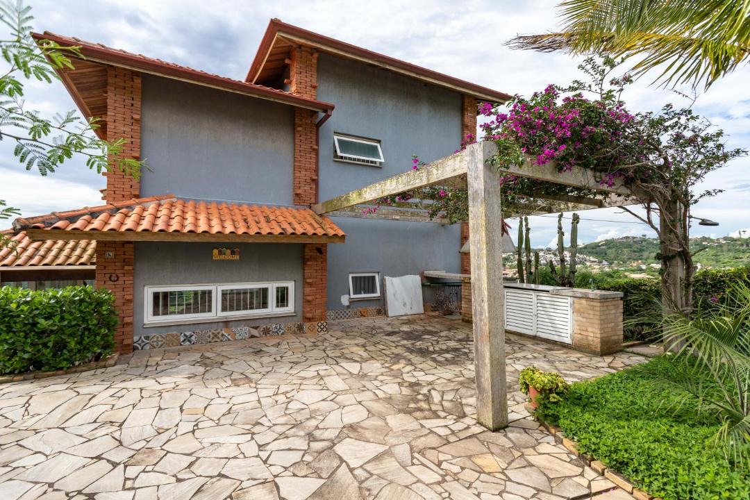 Photo of Buildings in Ferradurinha