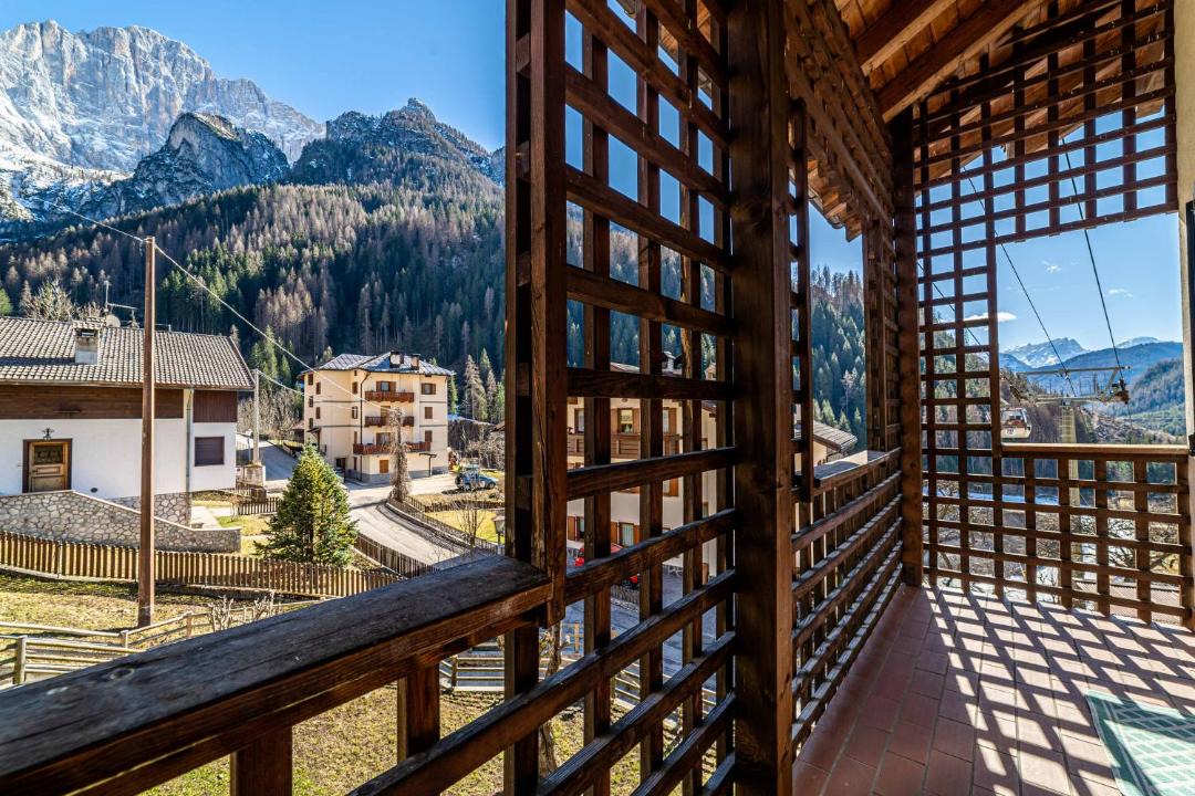 Photo of Buildings in Alleghe