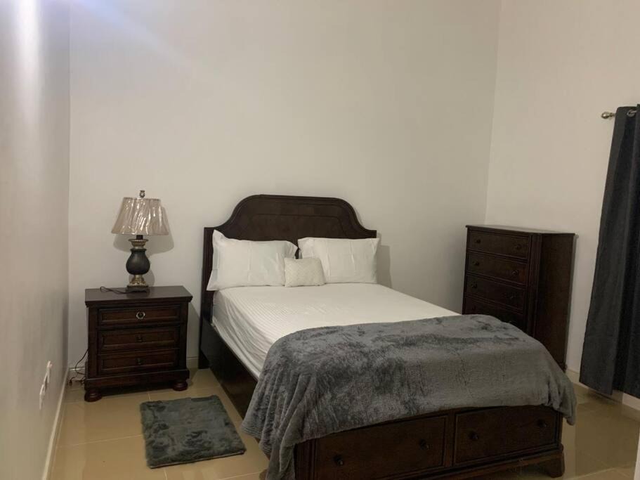 Photo of Bedroom in Salem