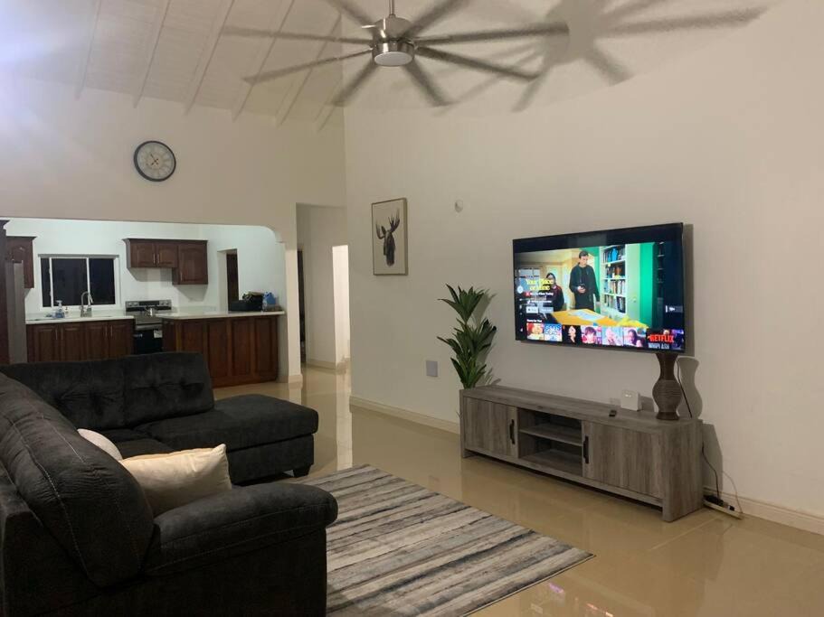 Photo of Livingroom in Salem