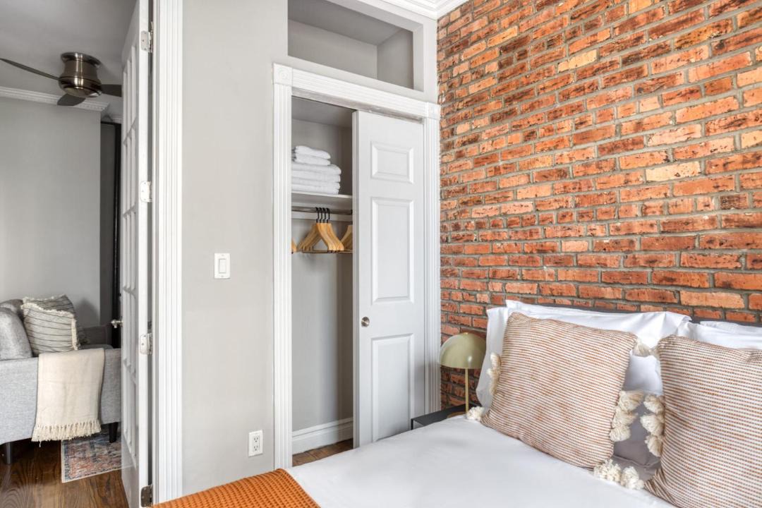Photo of Bedroom in Tudor City