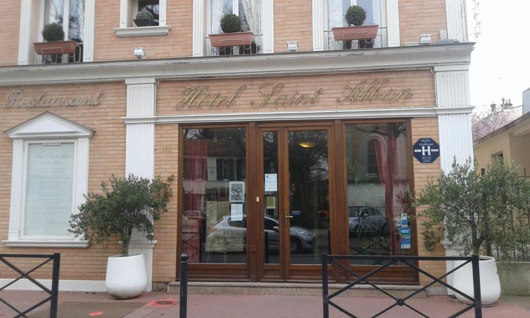 Photo of Others in La Varenne Saint-Hilaire