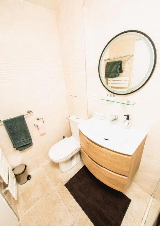 Photo of Bathroom in Alfortville