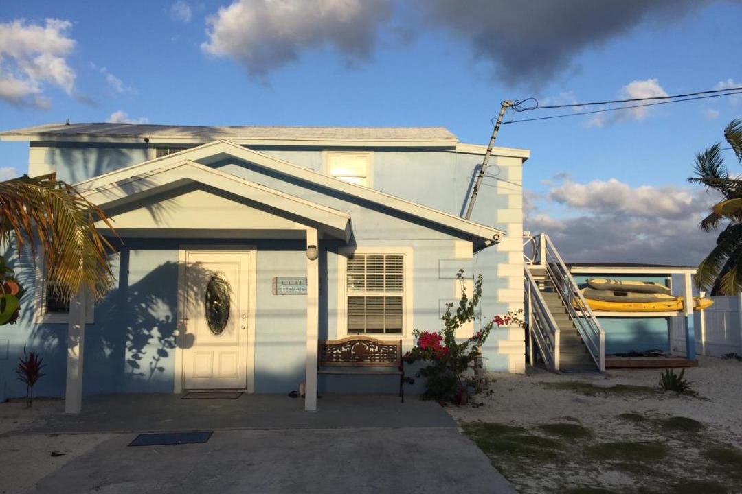 Photo of Buildings in Tar Bay