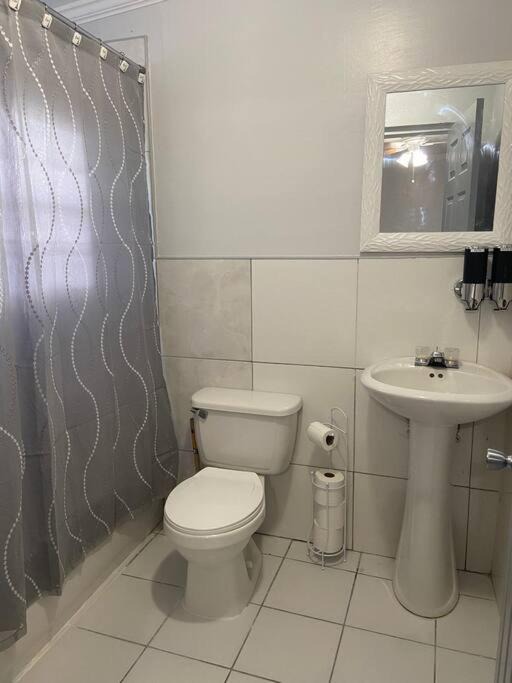 Photo of Bathroom in Nassau