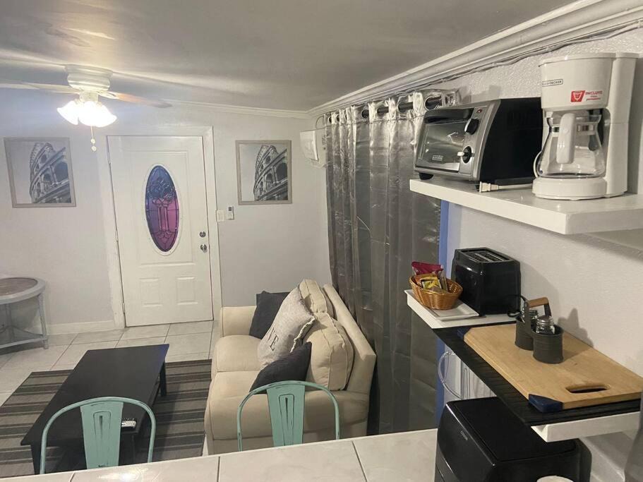 Photo of Livingroom in Nassau