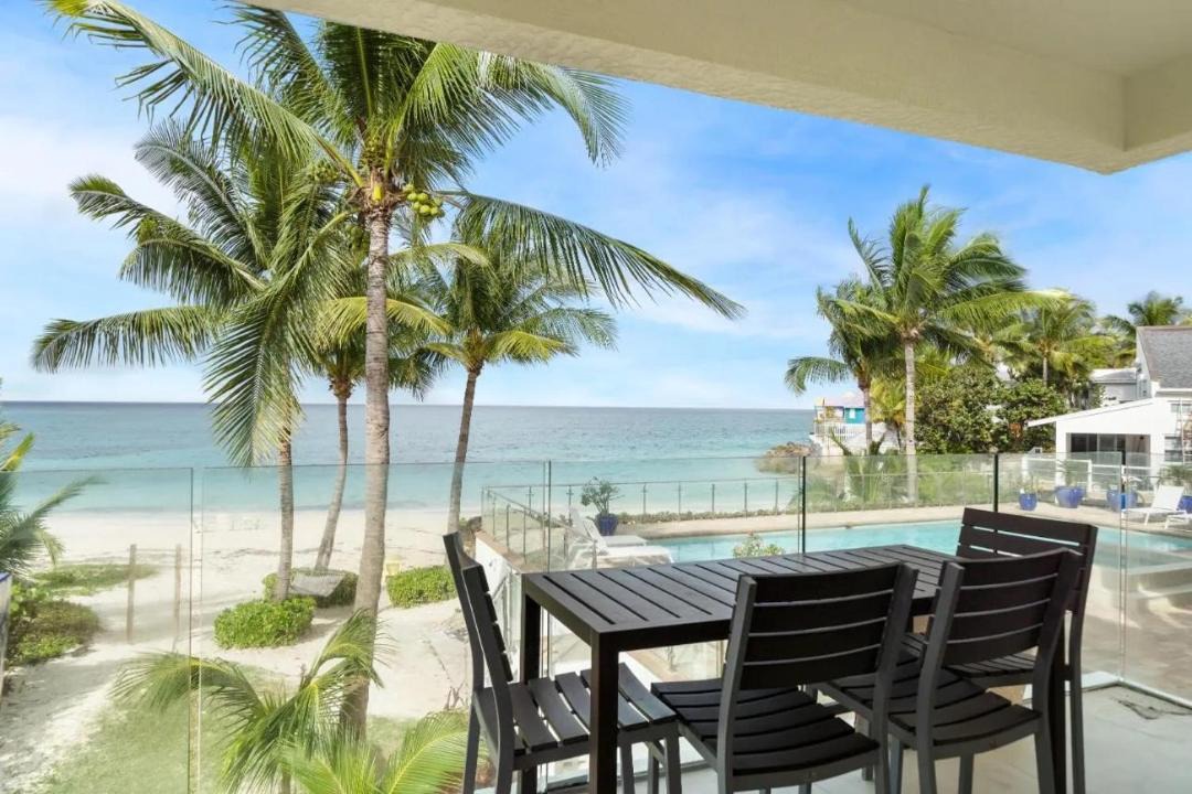 Photo of Others in Paradise Island