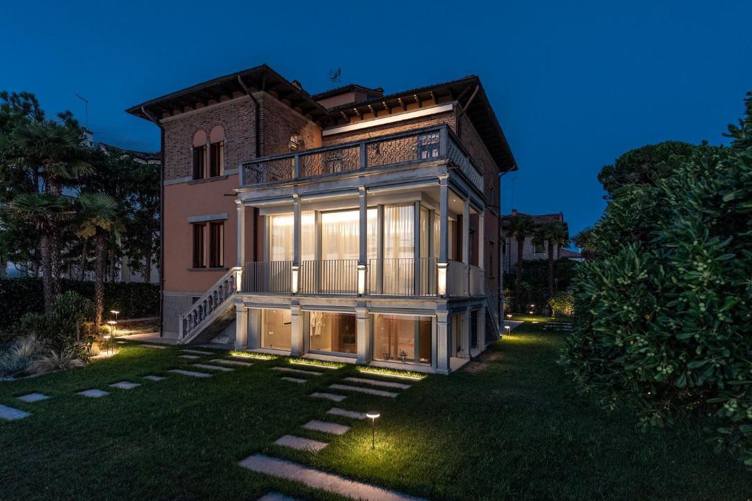 Photo of Buildings in Santa Maria in Stelle