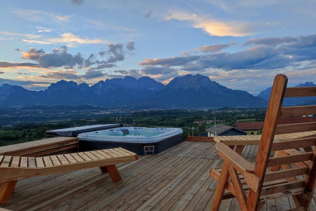Photo of Patio Balcony in Limana