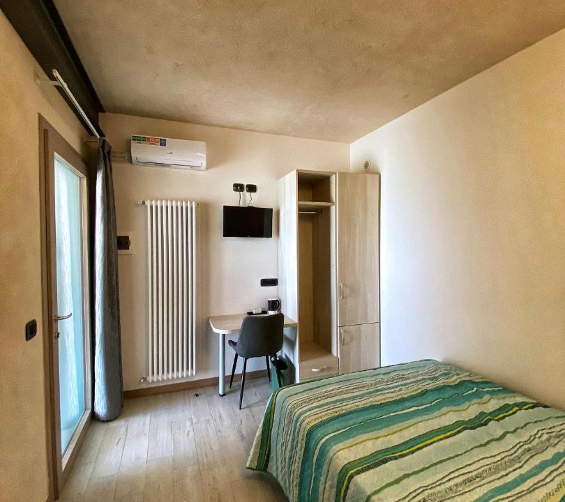 Photo of Bedroom in Vidor