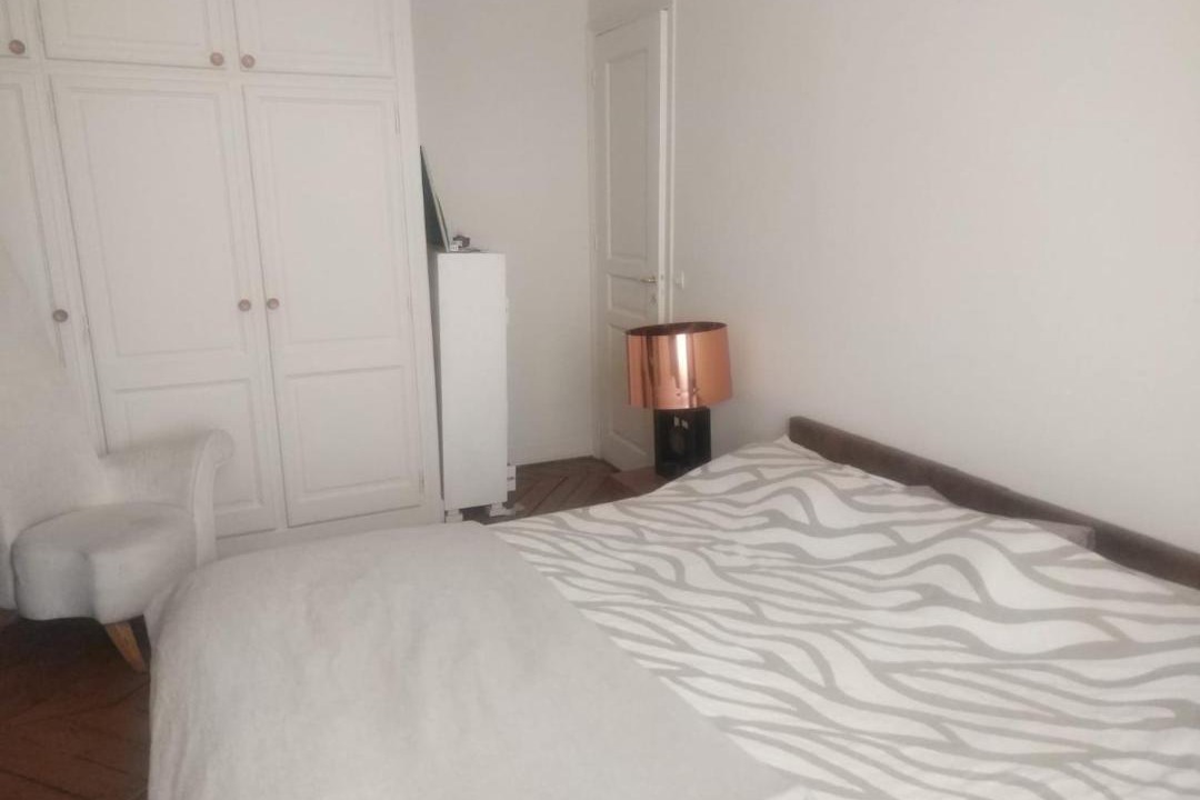 Photo of Bedroom in Val-de-Grace