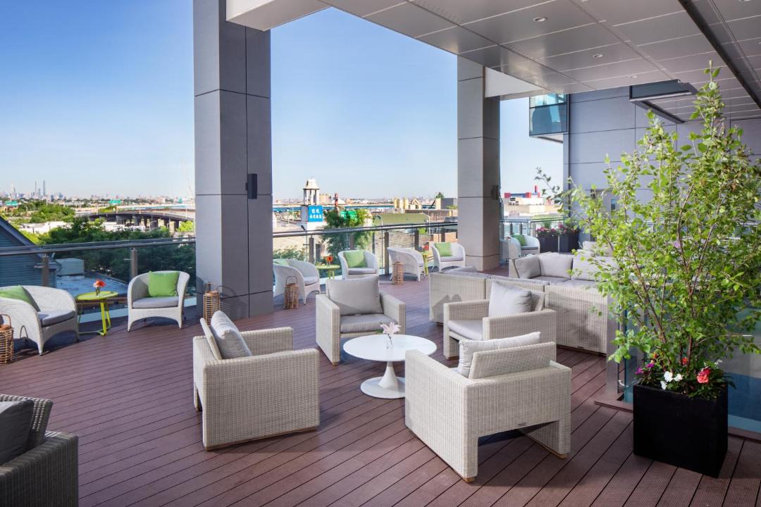 Photo of Patio Balcony in Flushing Chinatown