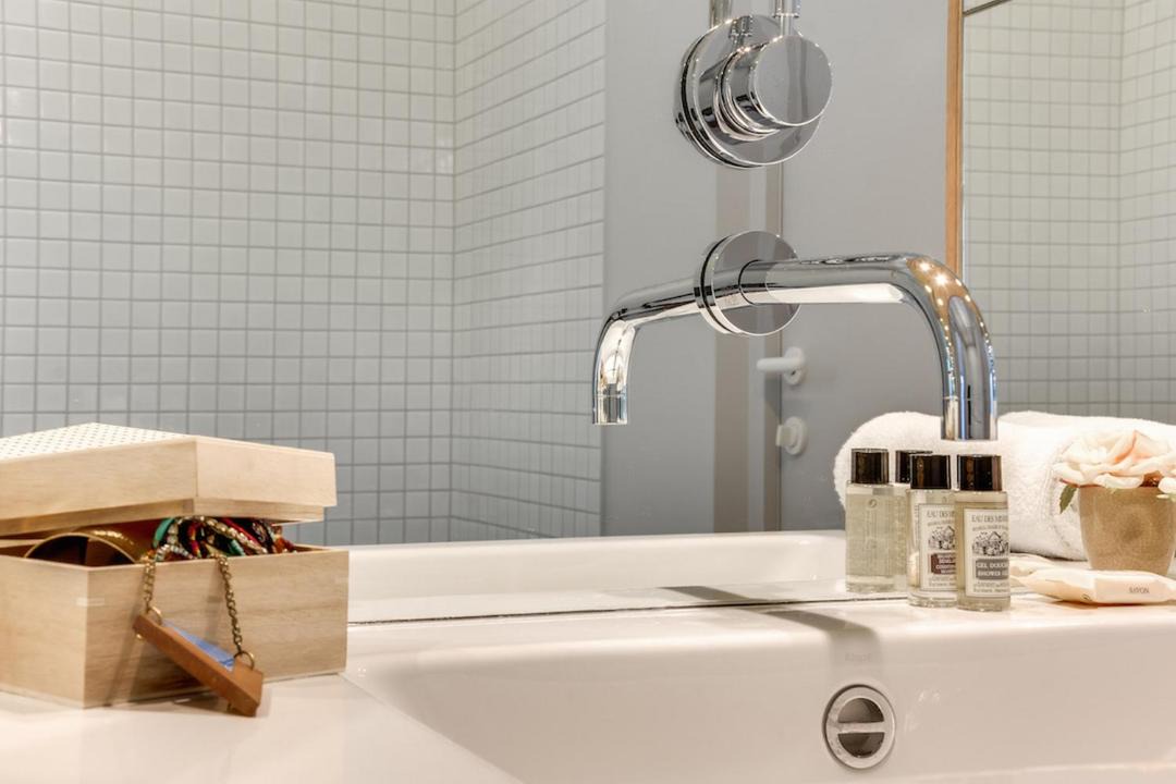 Photo of Bathroom in Quartier du Petit-Montrouge
