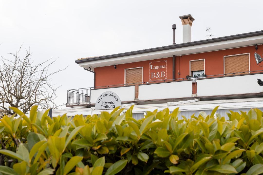 Photo of Buildings in Portegrandi