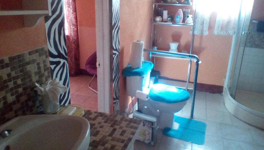 Photo of Livingroom in Buff Bay