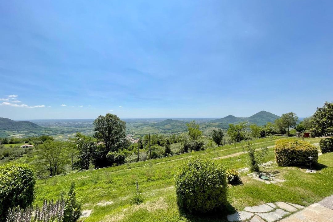 Photo of Others in Arqua Petrarca