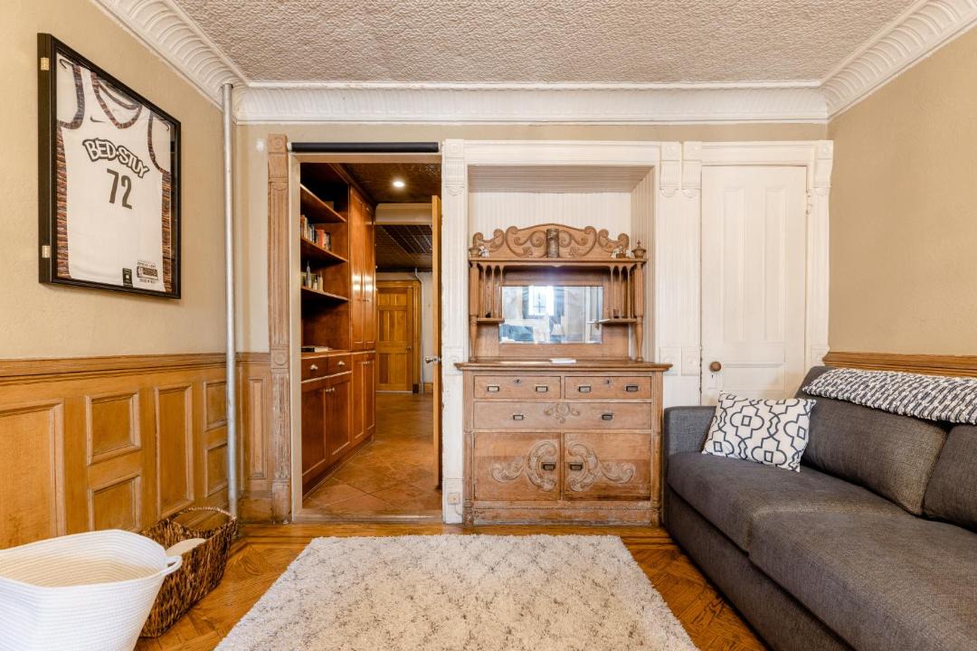 Photo of Livingroom in Bedford-Stuyvesant