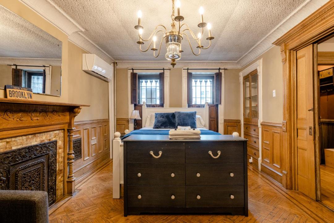 Photo of Livingroom in Bedford-Stuyvesant