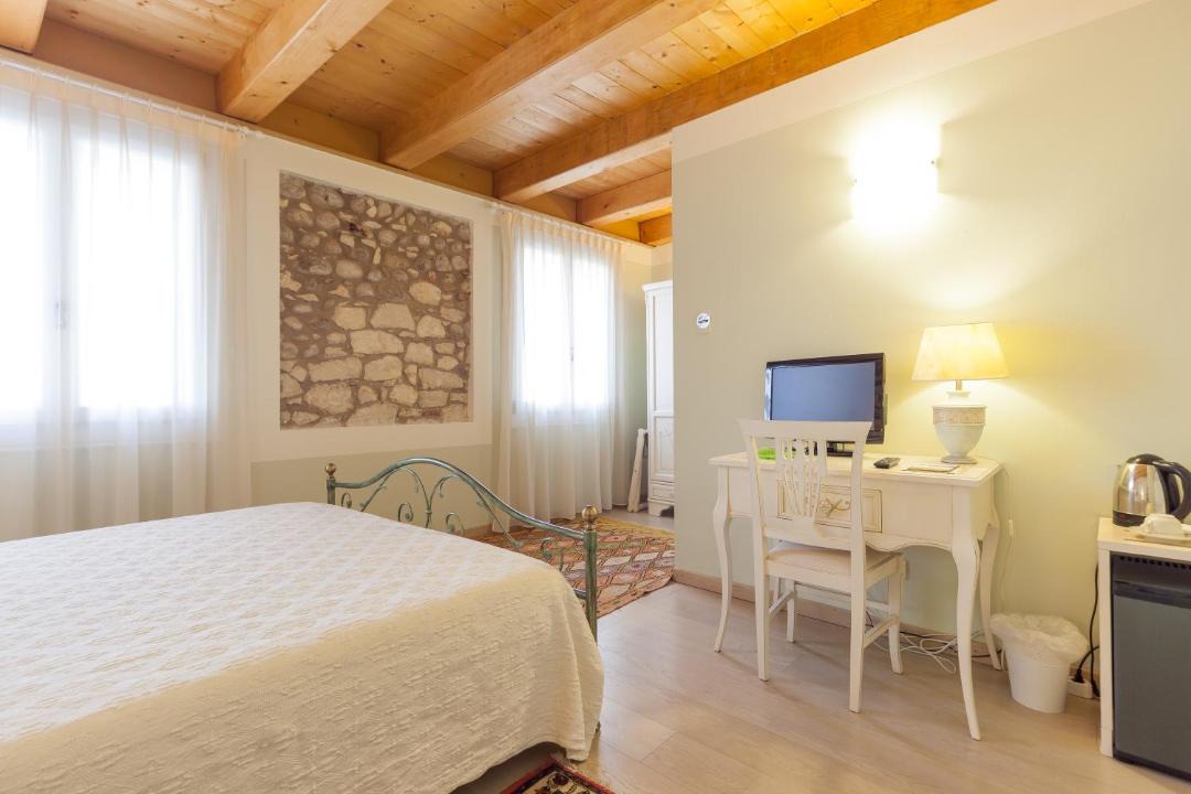 Photo of Bedroom in San Martino Buon Albergo