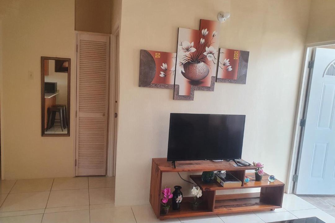 Photo of Livingroom in Portmore