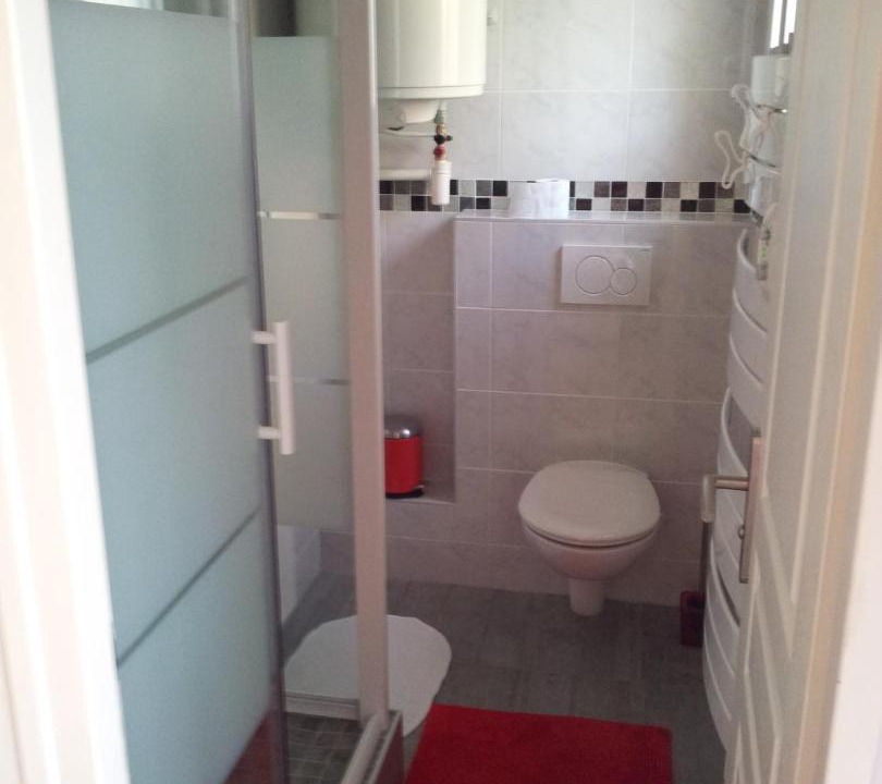 Photo of Bathroom in Magny-le-Hongre