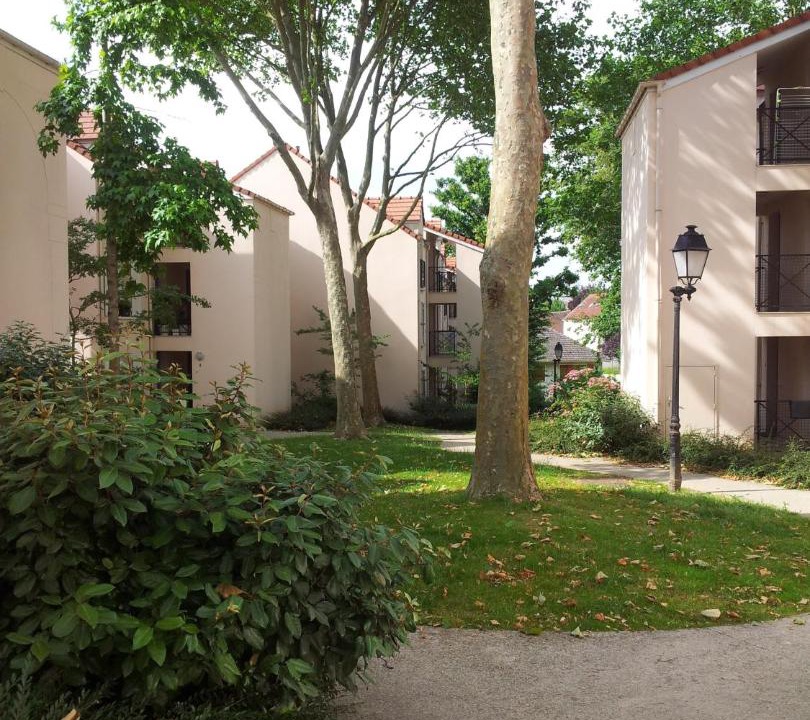 Photo of Others in Magny-le-Hongre