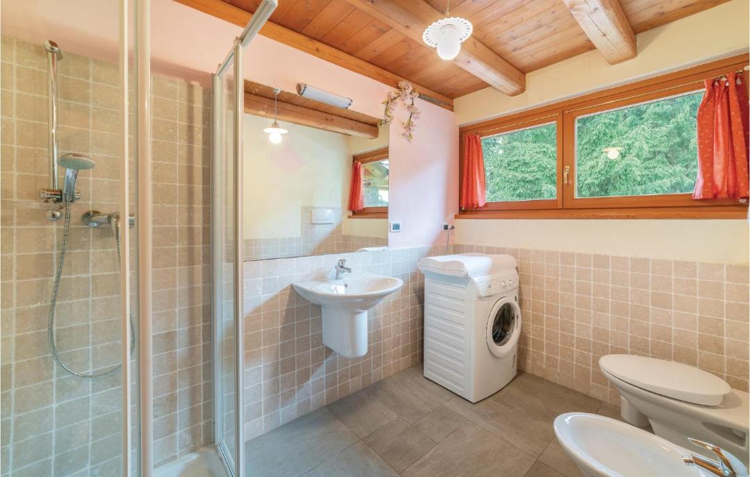 Photo of Bathroom in Sovramonte